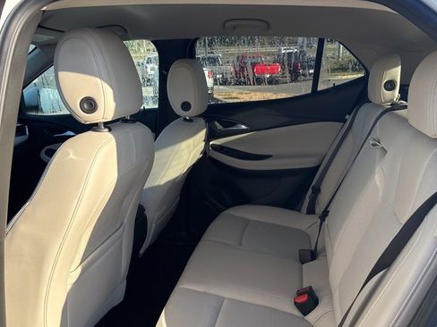Used 2024 Buick Encore GX Preferred w/ Comfort Package image 8