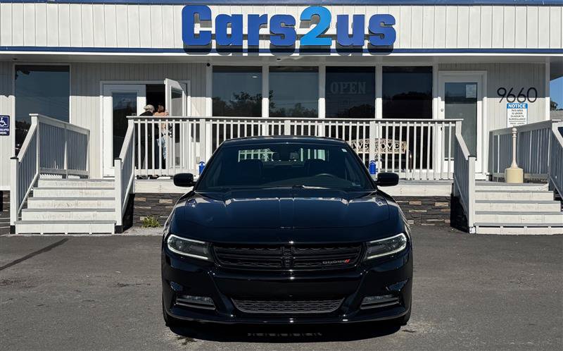 Used 2018 Dodge Charger R/T w/ Navigation & Travel Group RWD image 10