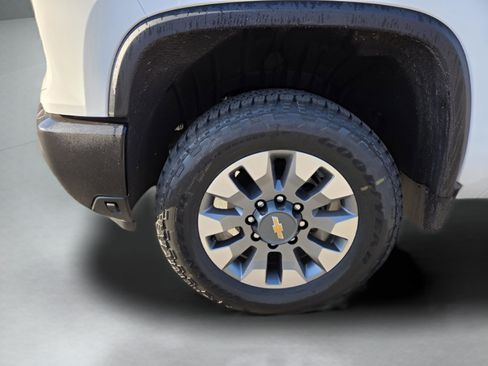 New 2026 Chevrolet Silverado 2500 Custom w/ Custom Value Package image 23
