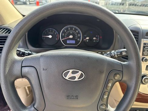 Used 2009 Hyundai Santa Fe GLS FWD image 30