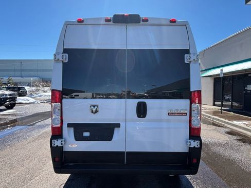 Used 2022 RAM ProMaster 2500 image 4