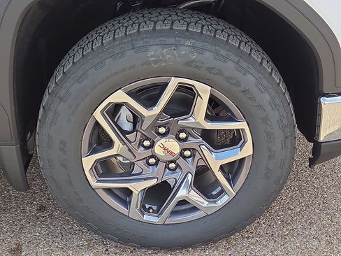 New 2026 GMC Sierra 1500 SLT AWD/4WD image 7
