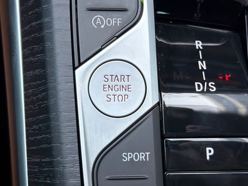 Used 2025 BMW 330i 330i w/ Premium Package image 29