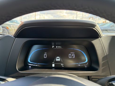 New 2026 Hyundai Elantra Sport image 33