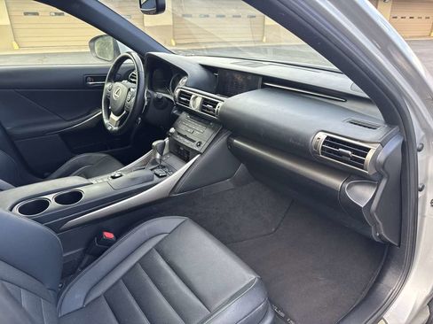 Used 2016 Lexus IS 350 w/ F Sport Package RWD image 19