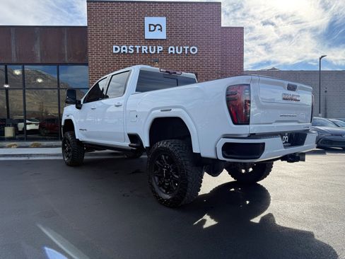 Used 2024 GMC Sierra 2500 AT4 w/ AT4 Premium Plus Package image 30