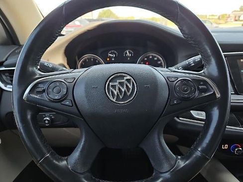 Used 2018 Buick Enclave Premium FWD image 30