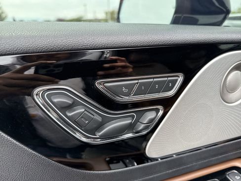 Used 2020 Lincoln Aviator Reserve w/ Equipment Group 202A AWD/4WD image 14