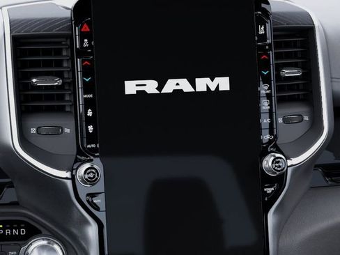 New 2026 RAM 1500 Laramie AWD/4WD image 18
