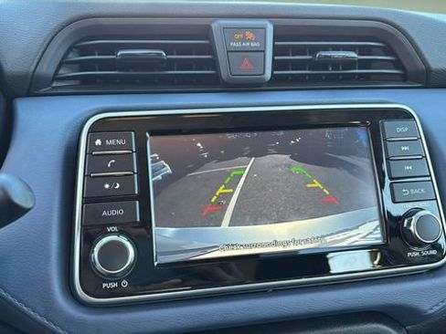 Used 2023 Nissan Versa SV image 26