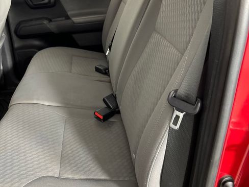 Used 2021 Toyota Tacoma SR AWD/4WD image 18