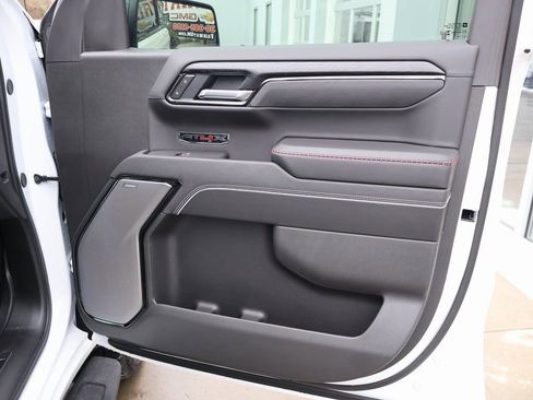 New 2025 GMC Sierra 1500 AT4X image 43