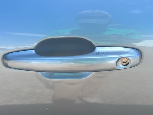 Used 2022 Ford Escape SE w/ Convenience Package image 16