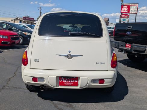 Used 2005 Chrysler PT Cruiser Limited image 18
