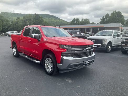 Used 2020 Chevrolet Silverado 1500 LT w/ All-Star Edition AWD/4WD image 3