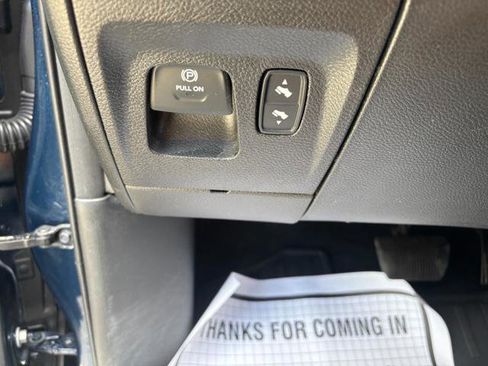 Used 2021 RAM 1500 Big Horn image 17