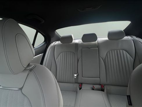 New 2026 Genesis G70 3.3T Sport Prestige AWD/4WD image 21