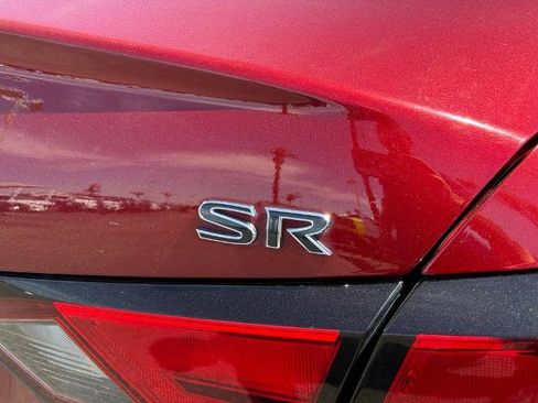 Certified 2022 Nissan Altima 2.5 SR FWD image 8
