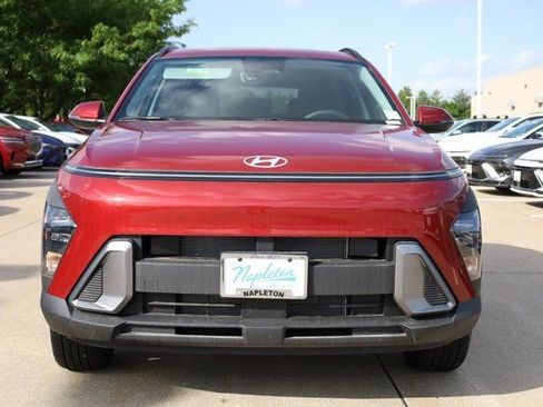New 2025 Hyundai Kona SEL image 3