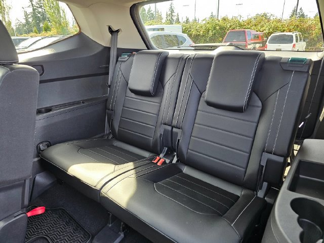 Used 2024 Volkswagen Atlas SEL AWD/4WD image 21