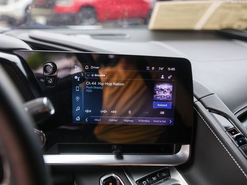 Used 2025 Chevrolet Corvette Z06 image 15