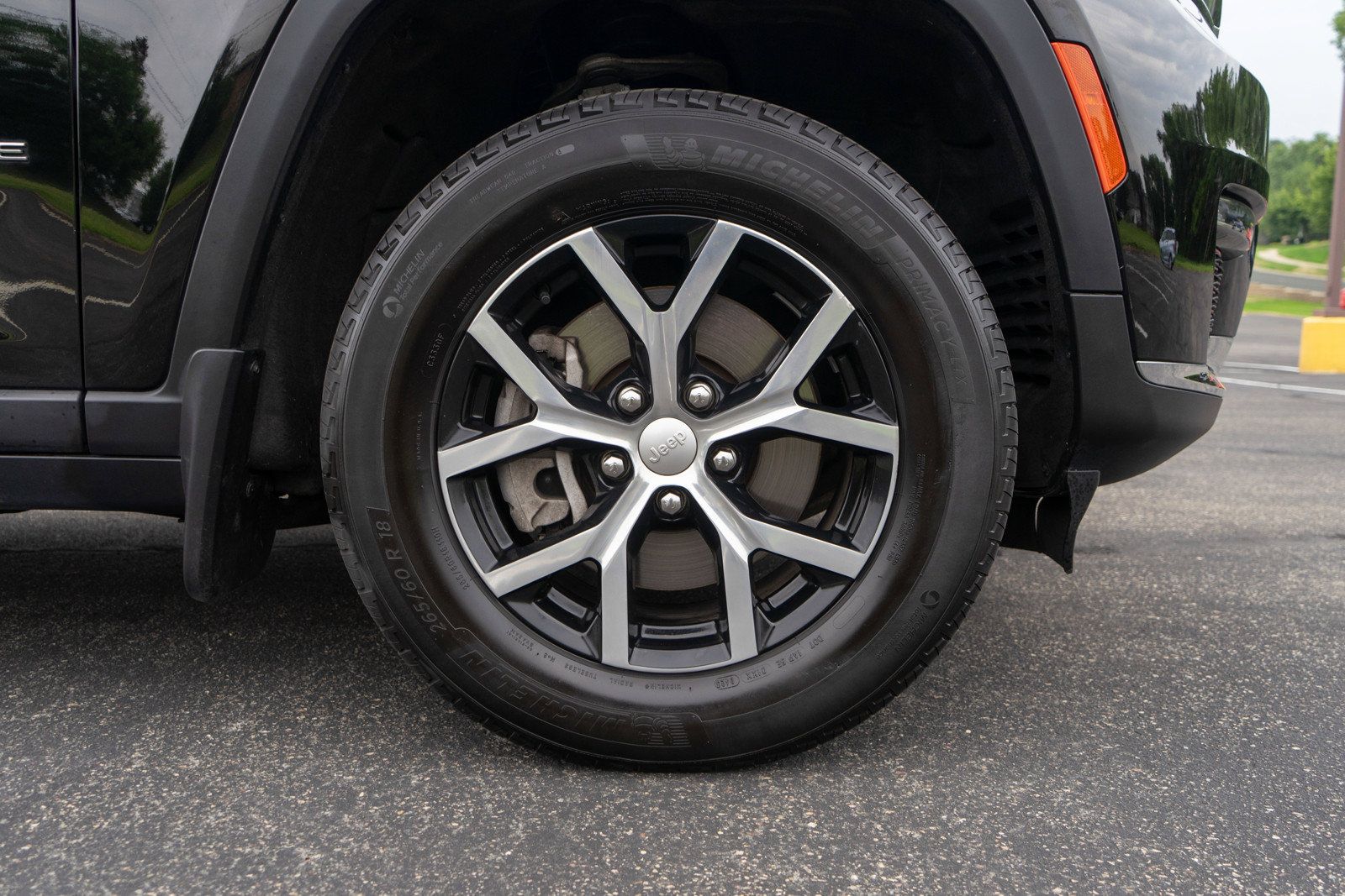 Used 2023 Jeep Grand Cherokee L Limited w/ Trailer Tow Group (B) AWD/4WD image 11