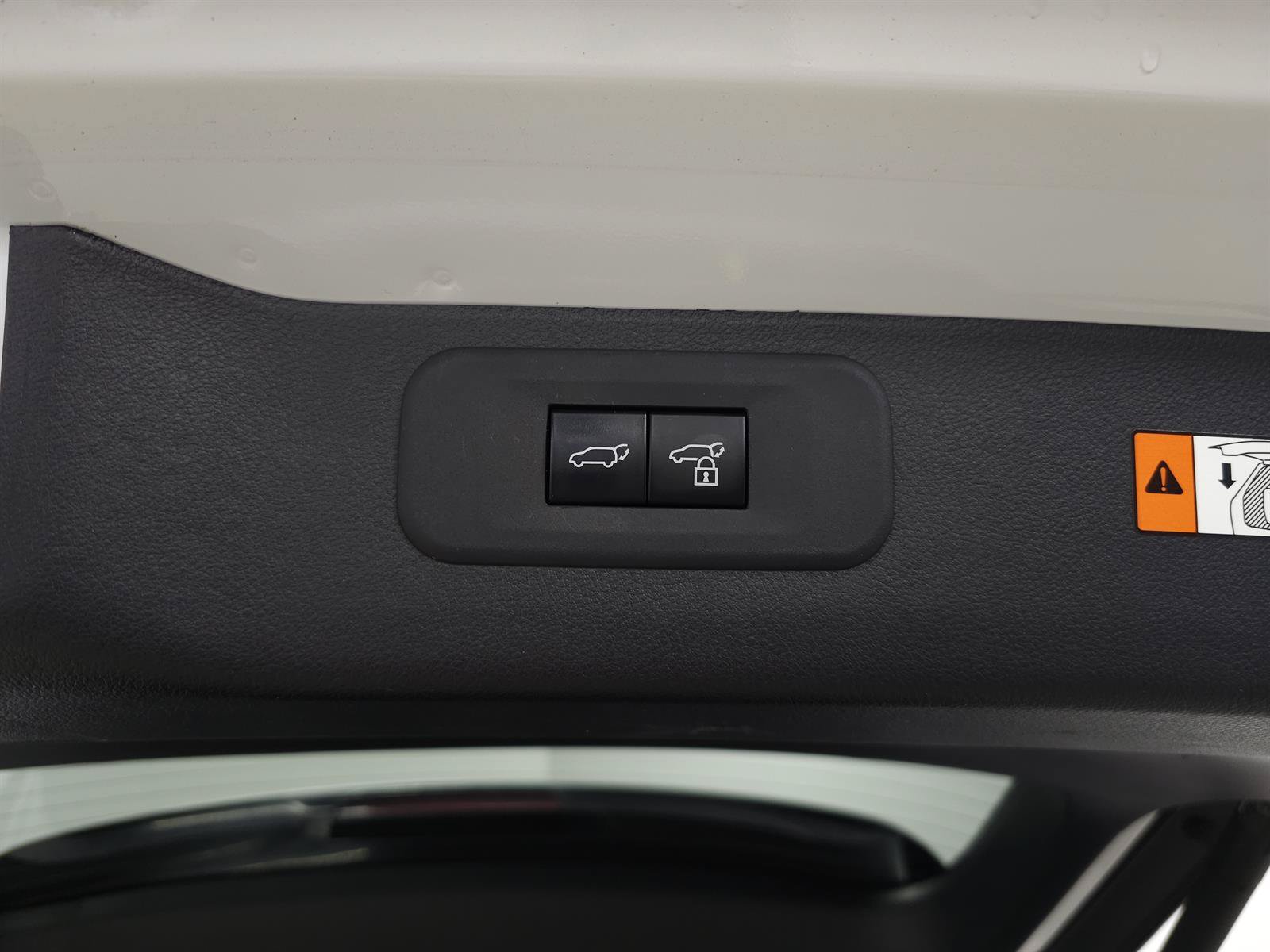 Used 2024 Lexus TX 500h AWD w/ Technology Package image 10
