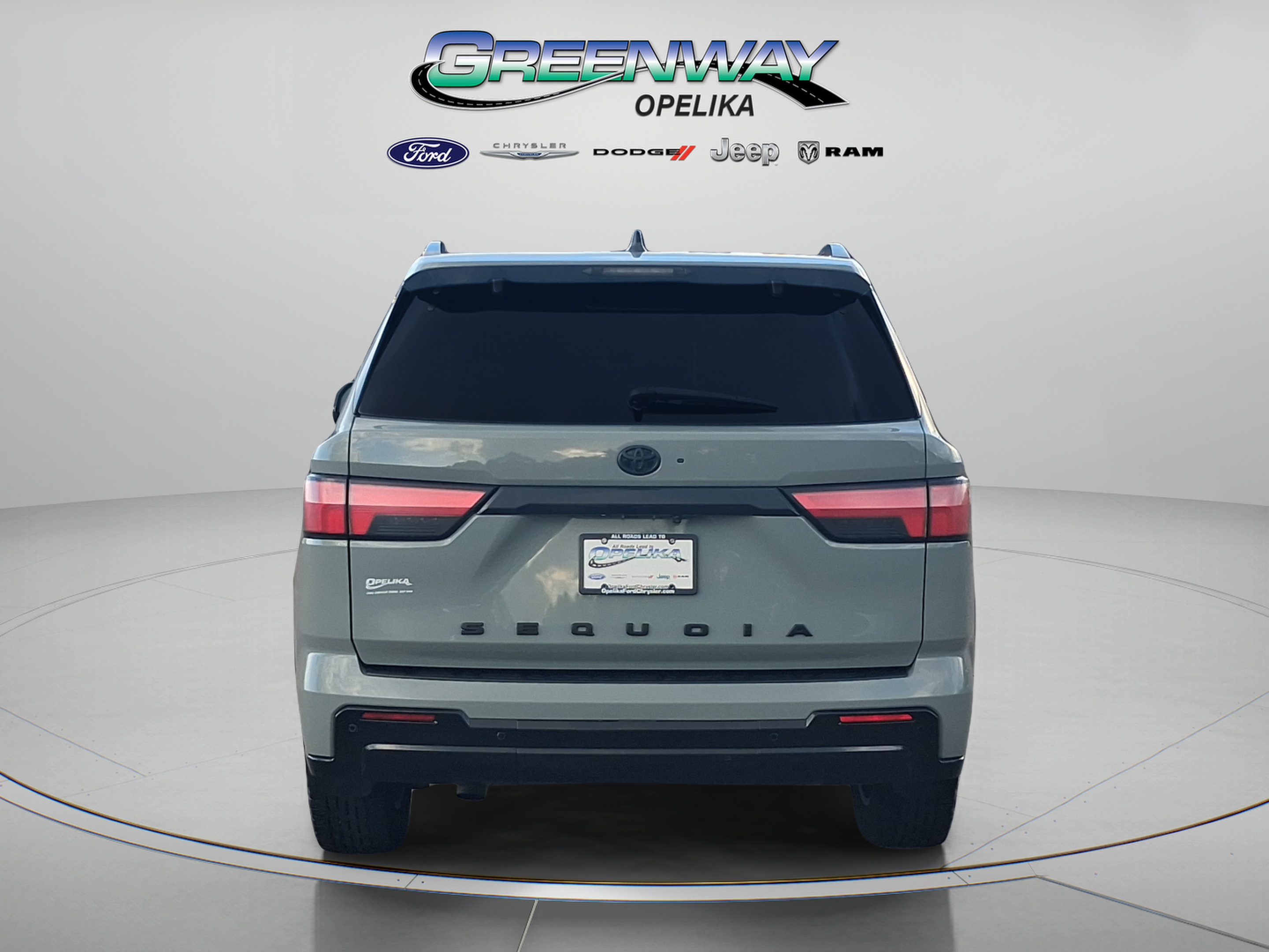 Used 2024 Toyota Sequoia Platinum RWD image 6