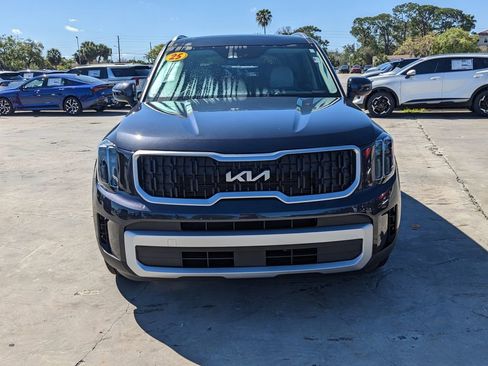 Certified 2025 Kia Telluride EX X-Line AWD/4WD image 3