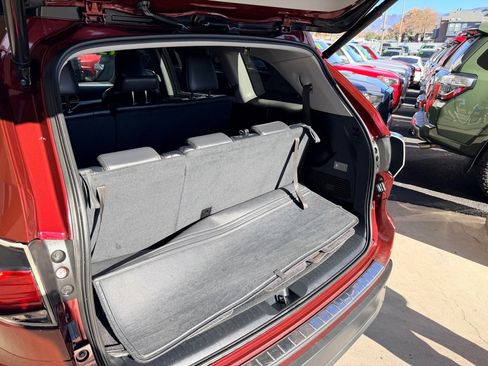 Used 2015 Toyota Highlander XLE image 20