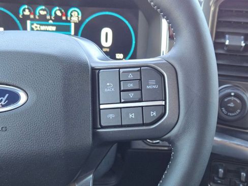 Used 2023 Ford F150 Lariat w/ Equipment Group 502A High image 31