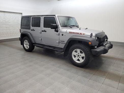 Used 2017 Jeep Wrangler Unlimited Sport w/ Quick Order Package 24S AWD/4WD image 11