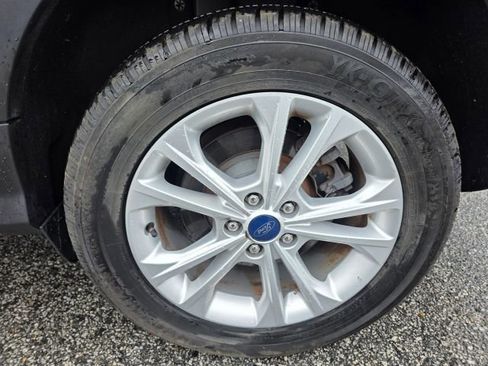 Used 2018 Ford Escape SE AWD/4WD image 10