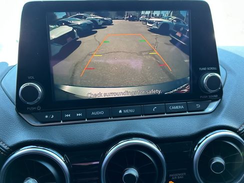 Used 2020 Nissan Sentra SR w/ Electronics Package FWD image 32