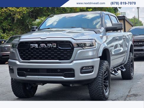 Used 2025 RAM 1500 Big Horn AWD/4WD image 1