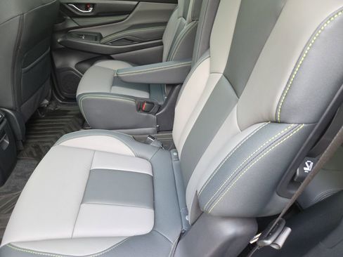 Used 2024 Subaru Ascent Onyx Edition image 28