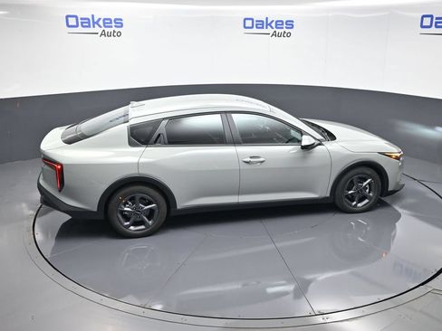 New 2026 Kia K4 FWD image 51