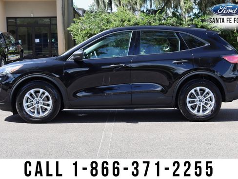 Used 2021 Ford Escape S image 5