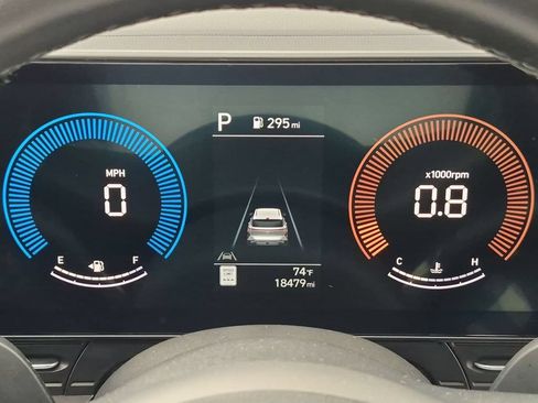 Used 2025 Hyundai Kona SEL FWD image 16