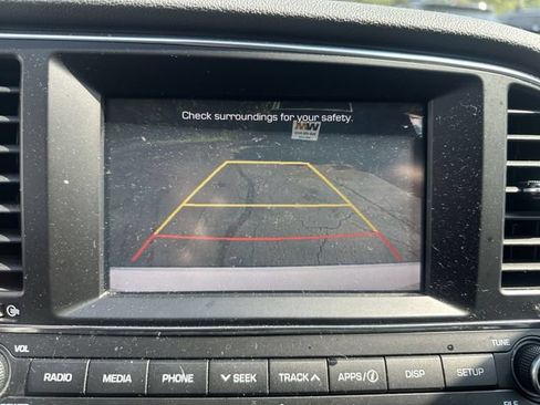 Used 2018 Hyundai Elantra SEL FWD image 26