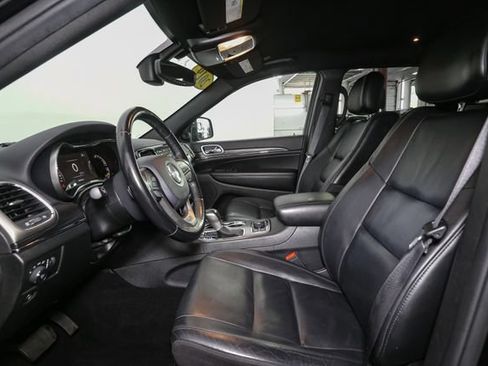 Used 2019 Jeep Grand Cherokee Limited AWD/4WD image 41