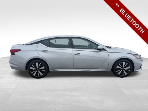 Used 2021 Nissan Altima 2.5 SV image 8