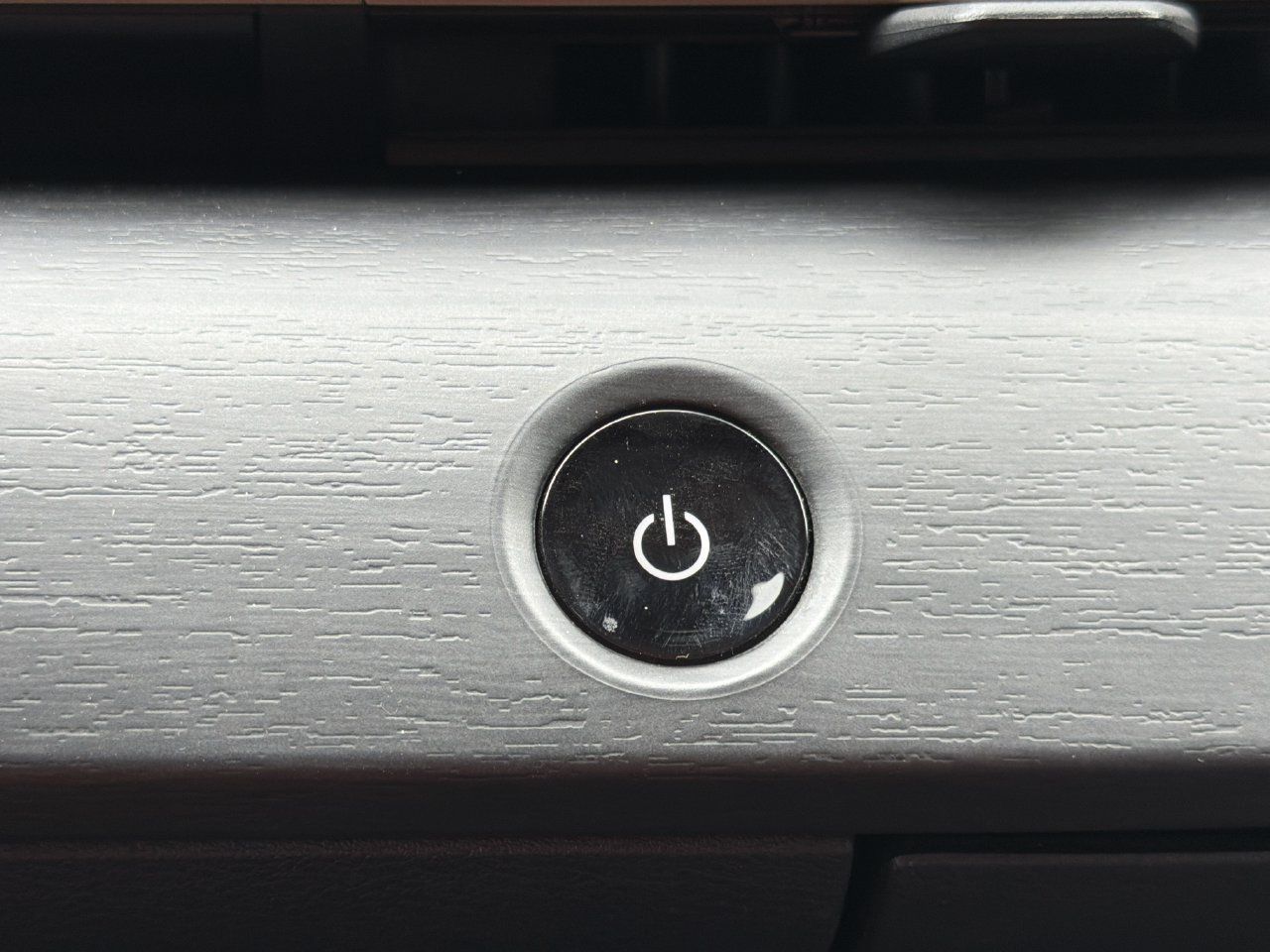 Certified 2023 Nissan Ariya FWD image 10