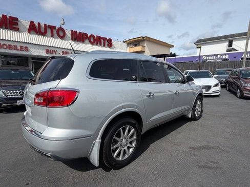 Used 2016 Buick Enclave Convenience w/ Trailering Package FWD image 2