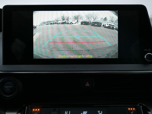 New 2026 Toyota Prius XLE image 10