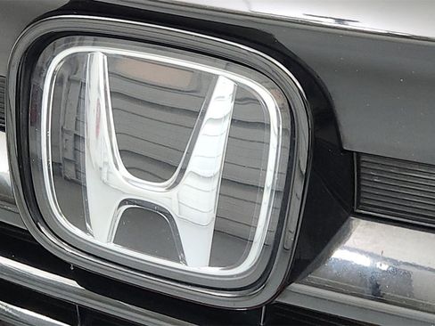 Used 2022 Honda Pilot Special Edition image 32