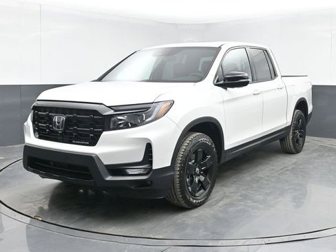 New 2026 Honda Ridgeline Black Edition image 5