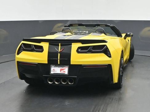 Used 2016 Chevrolet Corvette Stingray Convertible RWD image 4