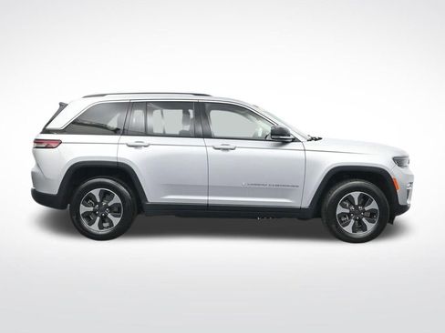 Used 2024 Jeep Grand Cherokee Limited 4xe image 4