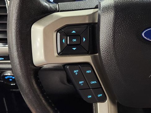 Used 2020 Ford F250 Lariat w/ Lariat Value Package image 47